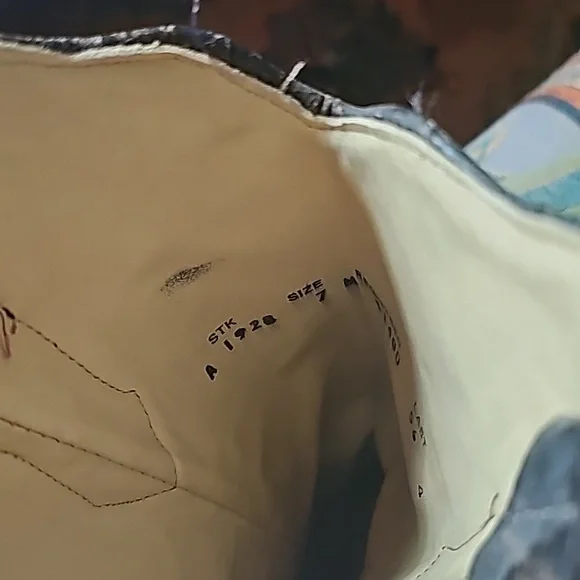 CORRAL BLACK MULTI COLOR INLAY BUTTERFLY BOOTS - SZ. 7M - EUC! - Picture 5 of 7